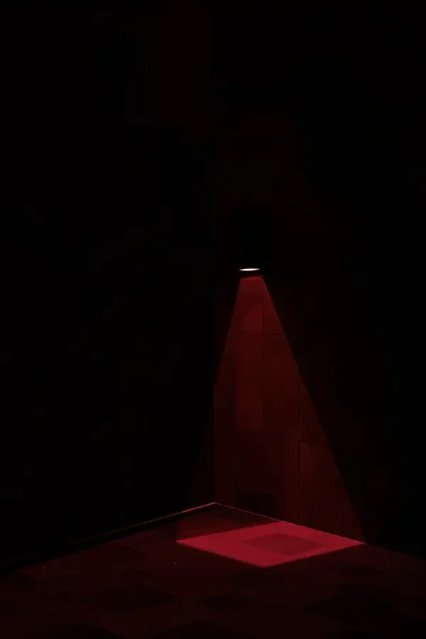 隐秘的角落 - 色色影院